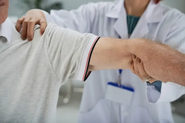 Doctor-guided weight loss at Rapid Care PLLC reducing joint strain and improving mobility in Fayetteville NC